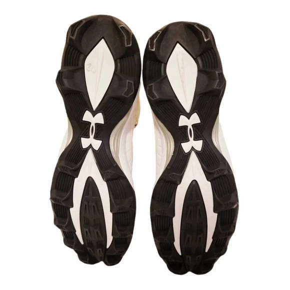 Men's Football Cleats by Under Armor (size 16) - Picture 2 of 7